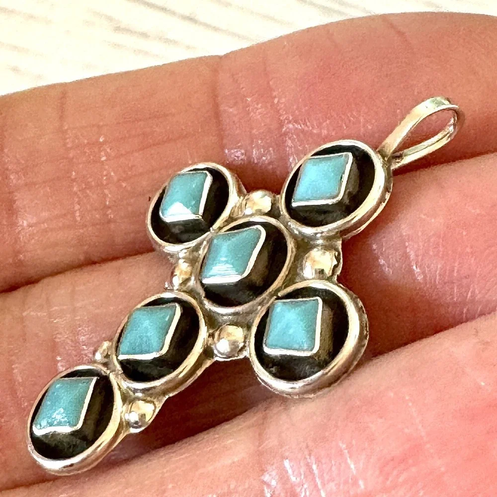 Native American Zuni Indian Turquoise Jewelry hand not american
